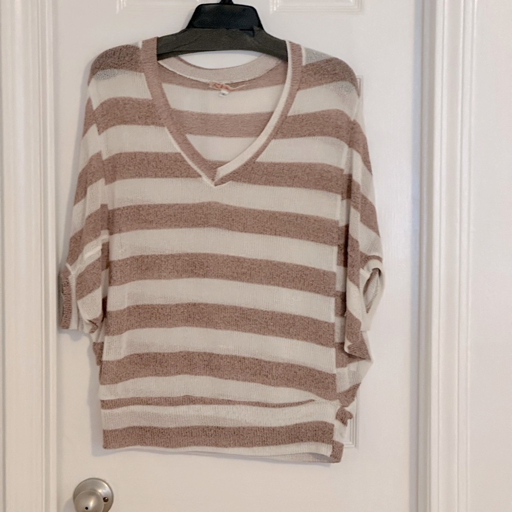 White & Tan Oversized Top